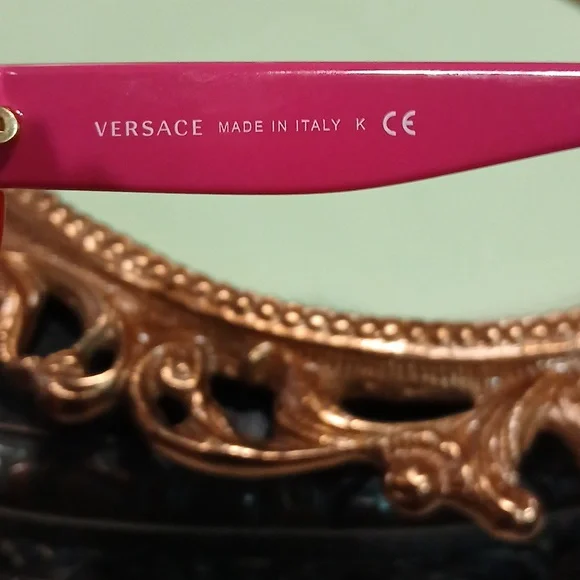 ? Gianni Versace Red & Pink Sunglasses VE 4310 Bold  display picture 1